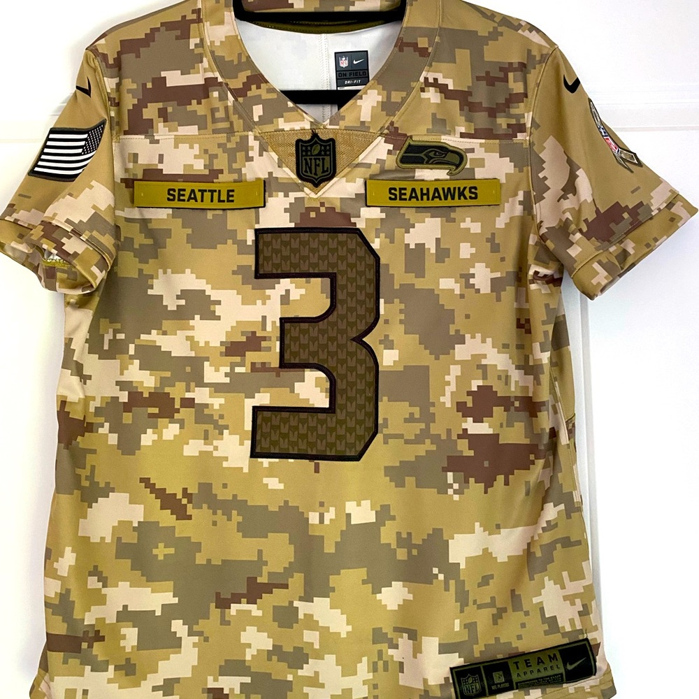 Nike Salute to Service Seattle Seahawks SS jersey, size medium.